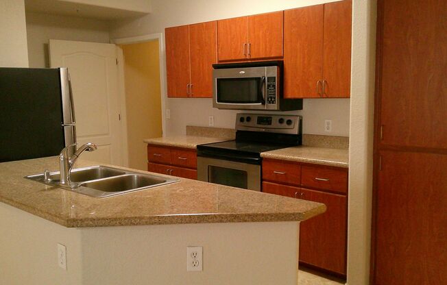 1 bed, 1 bath, $1,350, Unit # 1038