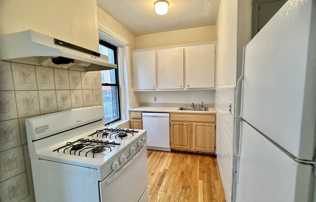 5 Glen Rd.