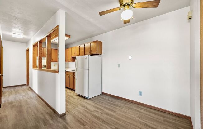 2 beds, 1 bath, $1,219.99, Unit 1143-02
