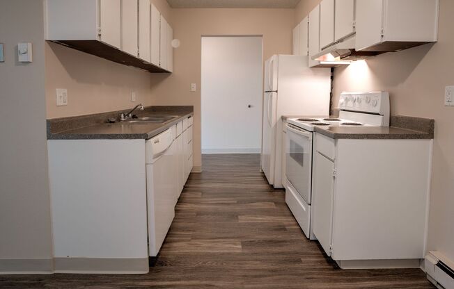 2 beds, 1 bath, 952 sqft, $1,395