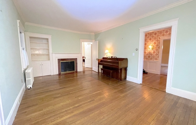 10 BERWICK RD