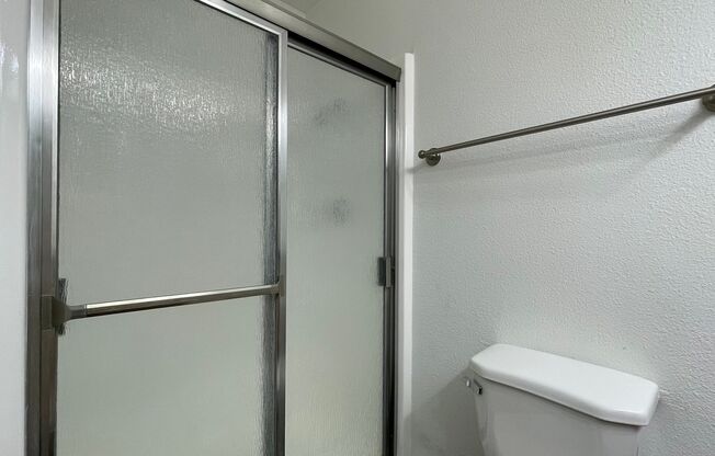 2 beds, 2 baths, 850 sqft, $3,060, Unit 813-08