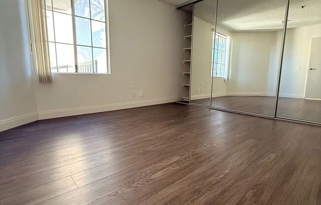 1 bed, 1 bath, 850 sqft, $2,325, Unit 305