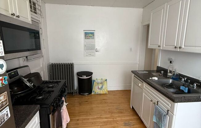 4407 N Kenneth