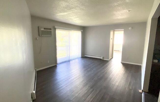 Eagle Crest Apartments