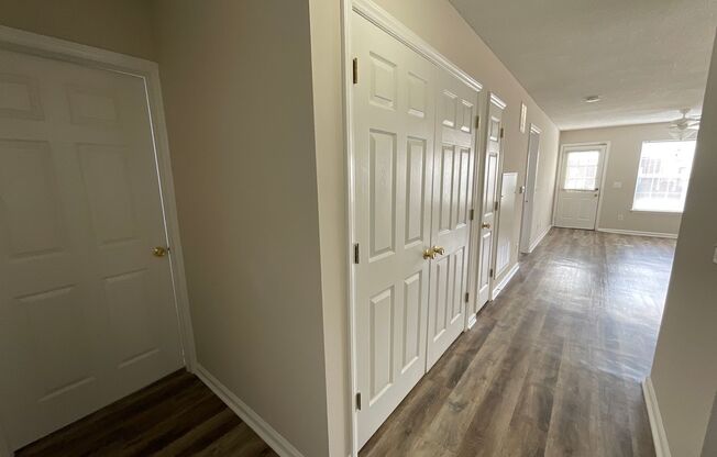 1 bed, 1 bath, 765 sqft, $1,075, Unit 2700-3