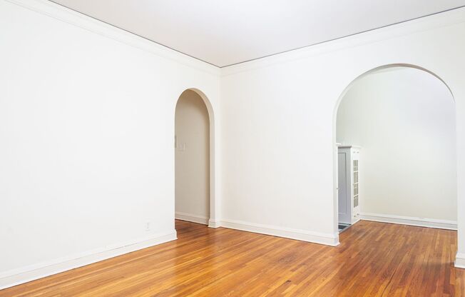 1 bed, 1 bath, 693 sqft, $1,325, Unit 15-107
