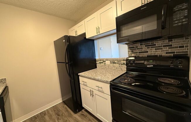 1 bed, 1 bath, 626 sqft, $823, Unit 1703