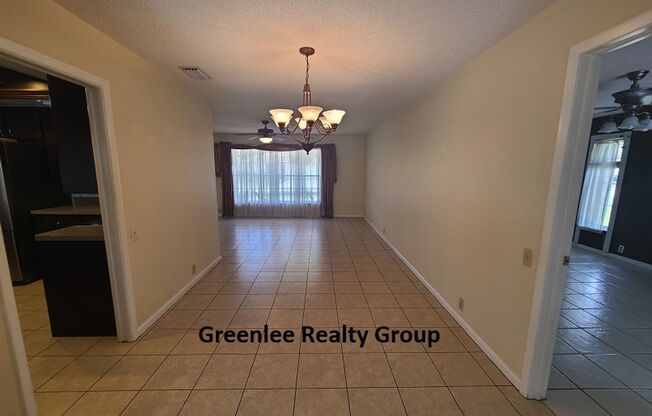 3 beds, 2 baths, $2,300