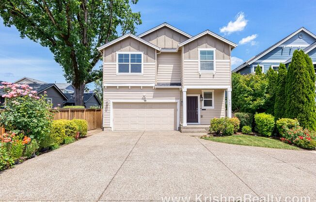 Lovely 3 BD*  2.5 BA* Single Family Home Nestled On A Quiet Cul-de-sac In The Heart Of Solano Estates Community In Hillsboro! *Charming Neighborhood/*Great Location!