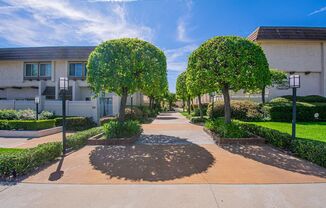 848 W Huntington Drive # 28 Arcadia, CA 2BR 2BTH Condo