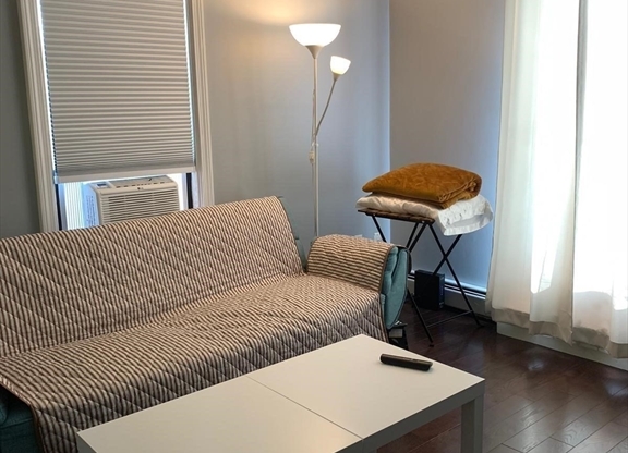 2 SAINT GERMAIN ST