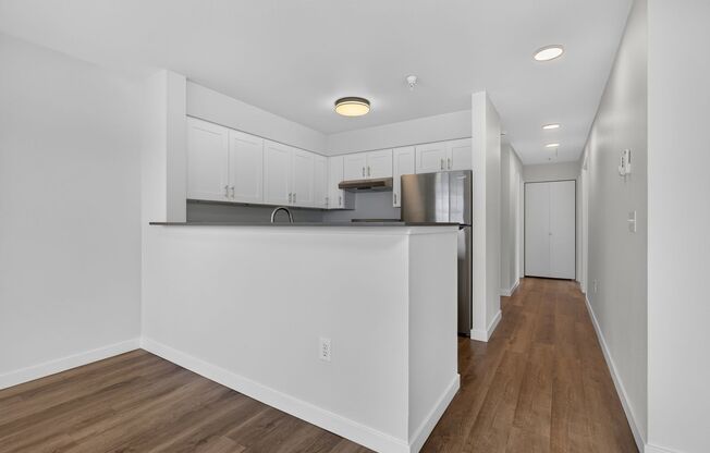 2 beds, 2 baths, 1,005 sqft, $2,995, Unit 602