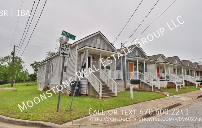 1400 MAPLE ST