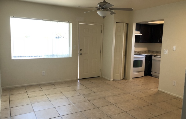 1 bed, 1 bath, 650 sqft, $1,100, Unit 126