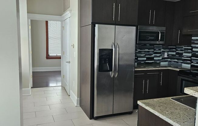 1 and 2 bedroom High Rise Apartments Downtown Evansville