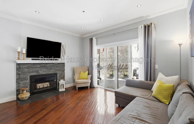 2 beds, 2 baths, 1,198 sqft, $3,650, Unit 204