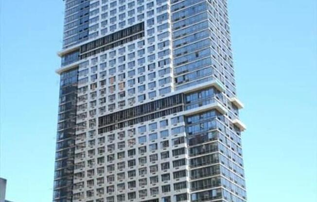 1 bed, 1 bath, 800 sqft, $5,700, Unit 27H