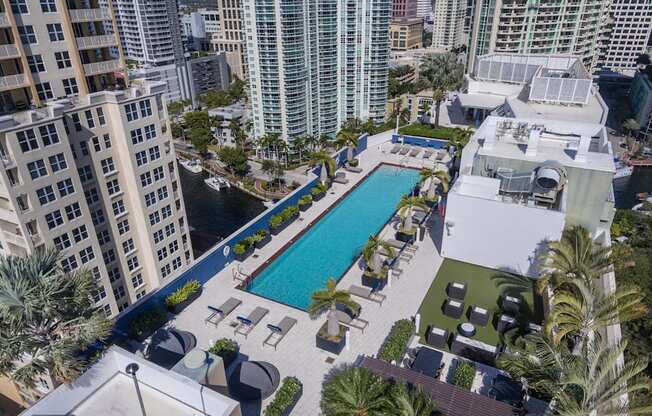 High Rise luxury rental apartments overlooking the New River in Fort Lauderdale, Florida near Las Olas Blvd.