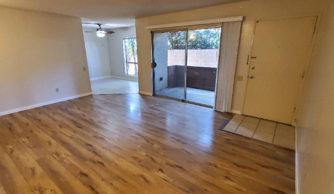 2213 VOORHEES AVE