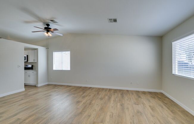 Beautiful 3 bedroom 2 bath home in NLV!