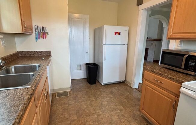 3 Bedroom Home - Pittsburgh!