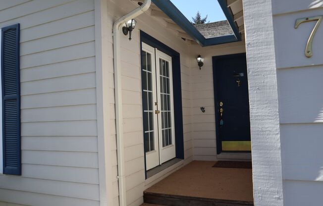 Spacious 3-Bedroom Single Level Home for Rent - 7218 NE 65th Pl