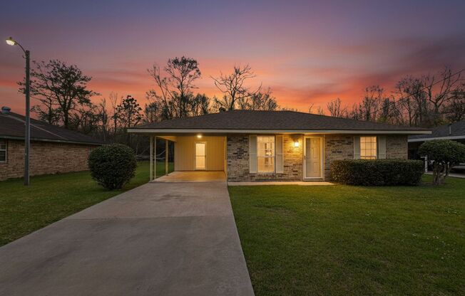 NEW ON MARKET  BREAUX BRIDGE!