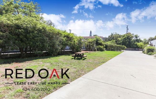 2437 S CENTINELA