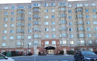 2 beds, 2 baths, 1,231 sqft, $2,850, Unit 214