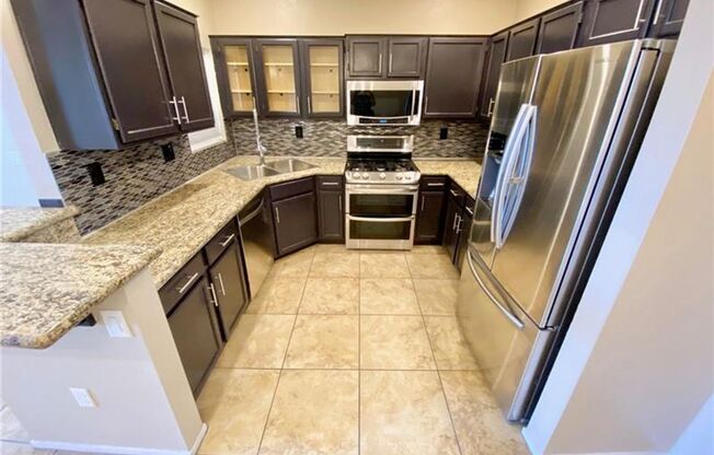 3 beds, 2 baths, $1,750, Unit # 2020