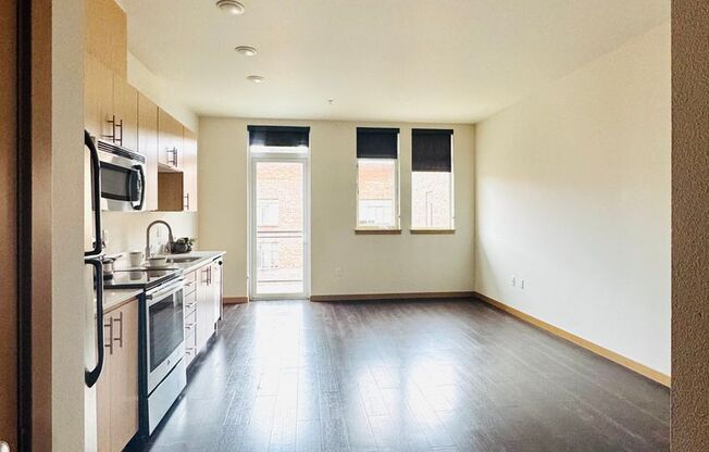 Studio, 1 bath, 442 sqft, $1,725, Unit 508