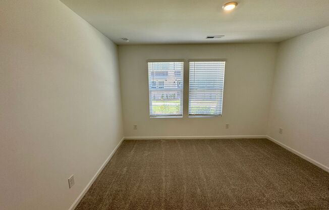Beautiful, New Construction, 3-Story, 4BR/3.5BA Townhouse