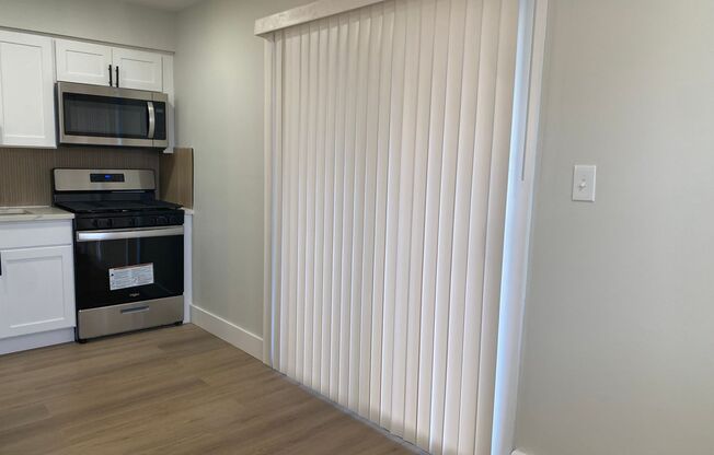 1 bed, 1 bath, $1,725, Unit 401