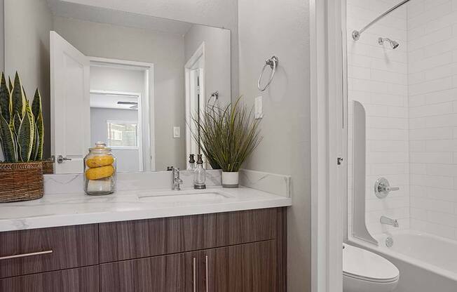 Bathroom Fitters at Fairmont Apartments, Pacifica, 94044