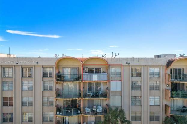 9310 Fontainebleau Blvd