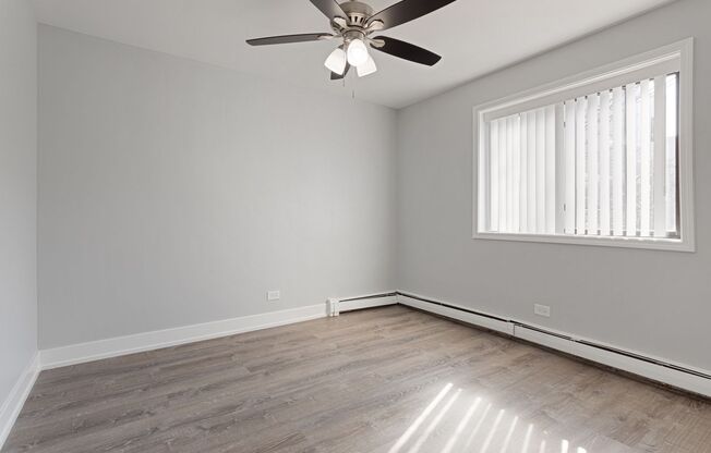 2 beds, 1 bath, 567 sqft, $2,200, Unit 212