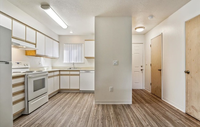 Welcome to Tuxedo Park Apartments