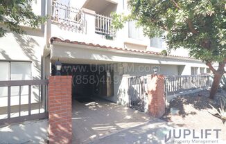 2 bed, 2 Bath Condo with Community Pool