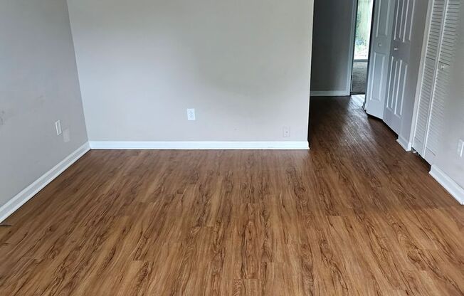 Single-Level Townhouse with Fenced Backyard