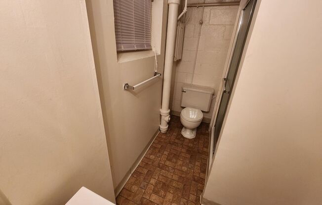 1 bed, 1 bath, 663 sqft, $1,500, Unit D-K1