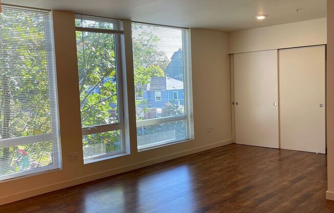 Studio, 1 bath, 518 sqft, $2,449, Unit 309