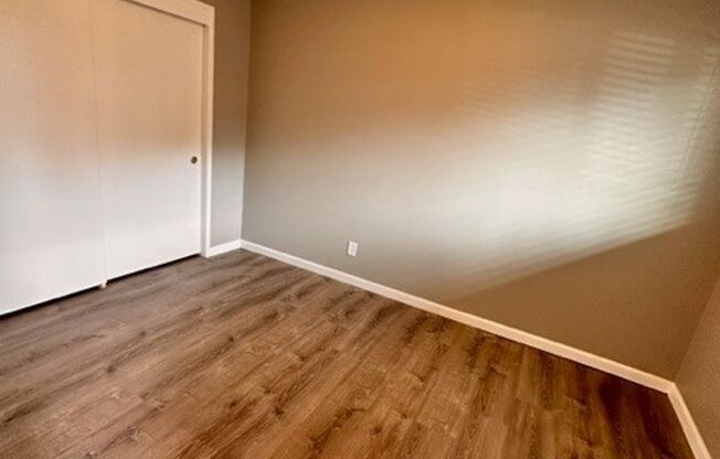 2 beds, 1 bath, 750 sqft, $1,900, Unit Unit #25