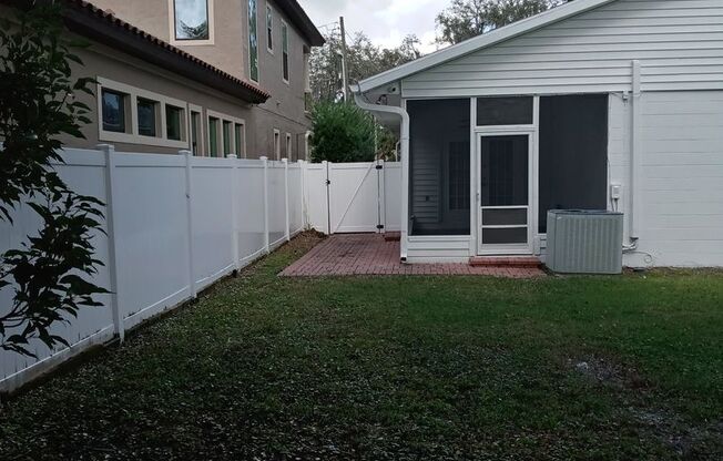 3 beds, 1 bath, $2,400