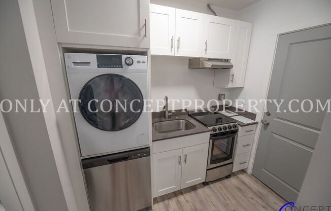 Studio, 1 bath, 208 sqft, $1,075, Unit 2G
