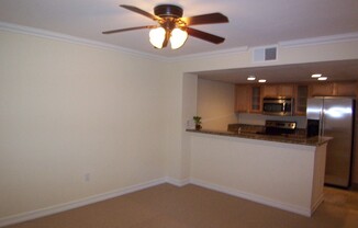 1 bed, 1 bath, $2,200, Unit #118