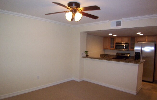 1 bed, 1 bath, $2,200, Unit #118