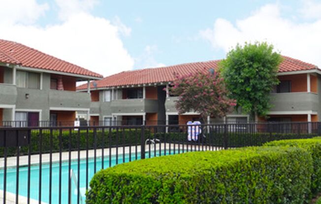 2 bedroom 1 bath available now!