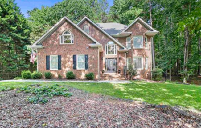 Newly renovated 4 Bedroom, 2.5 Bath home in Tyrone's Willow Ridge Subdivision.