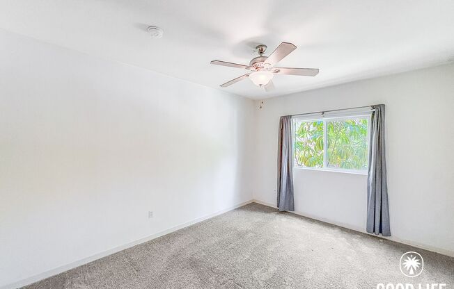 Cozy 2BD/2BA Condo in Grantville with Fireplace, Balcony & W/D